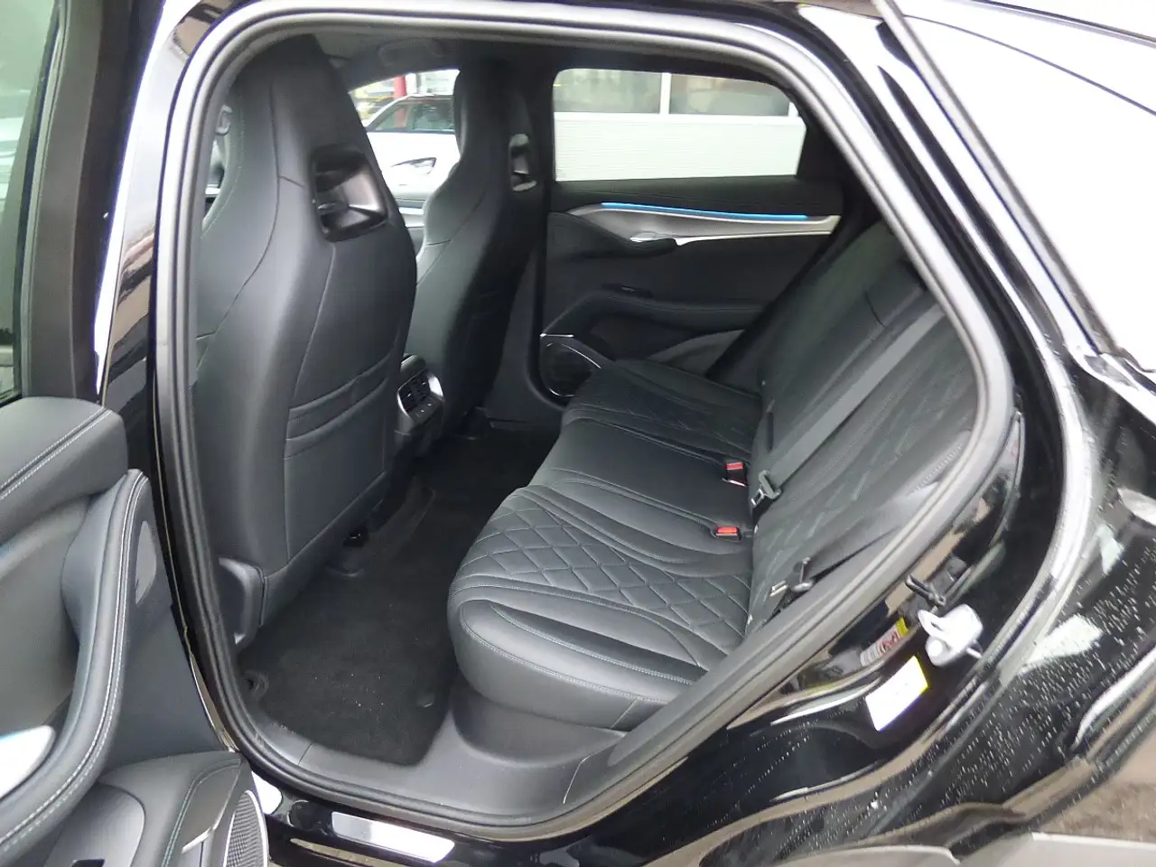 BYD SEALION 7