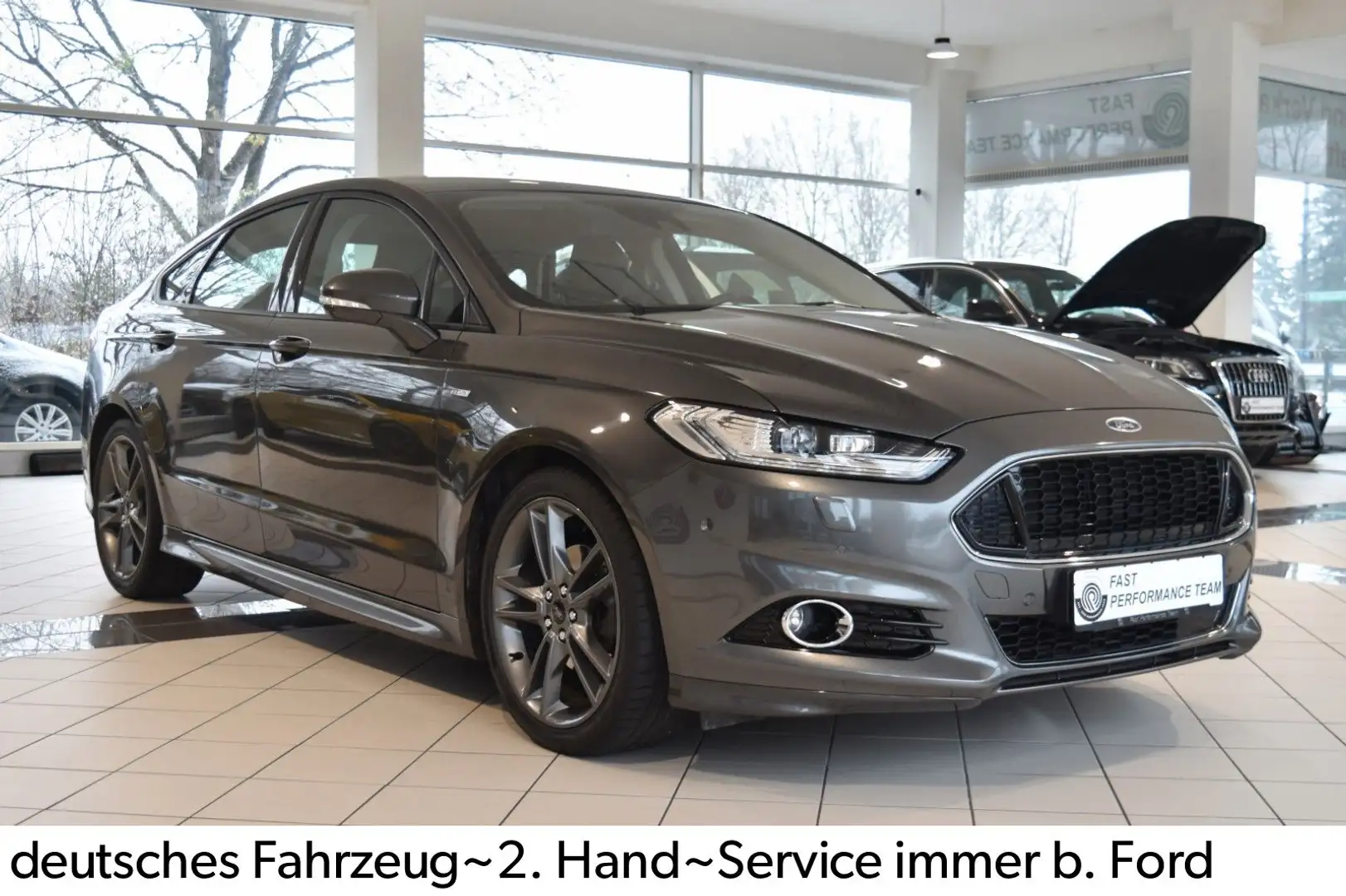 Ford Mondeo 2.0 (240 PS) Lim. ST-Line~Navi~Apple~LED Grau - 2