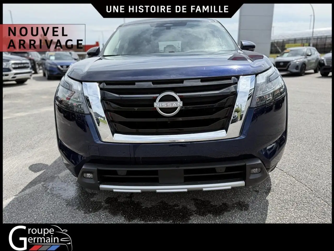 Nissan Pathfinder снимка Nissan Pathfinder