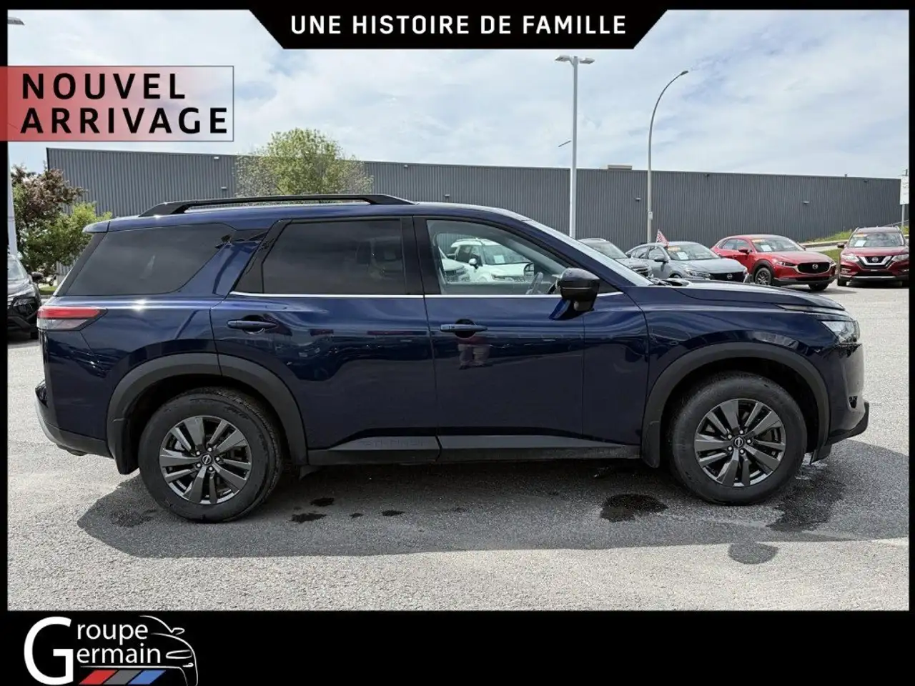 Nissan Pathfinder снимка Nissan Pathfinder