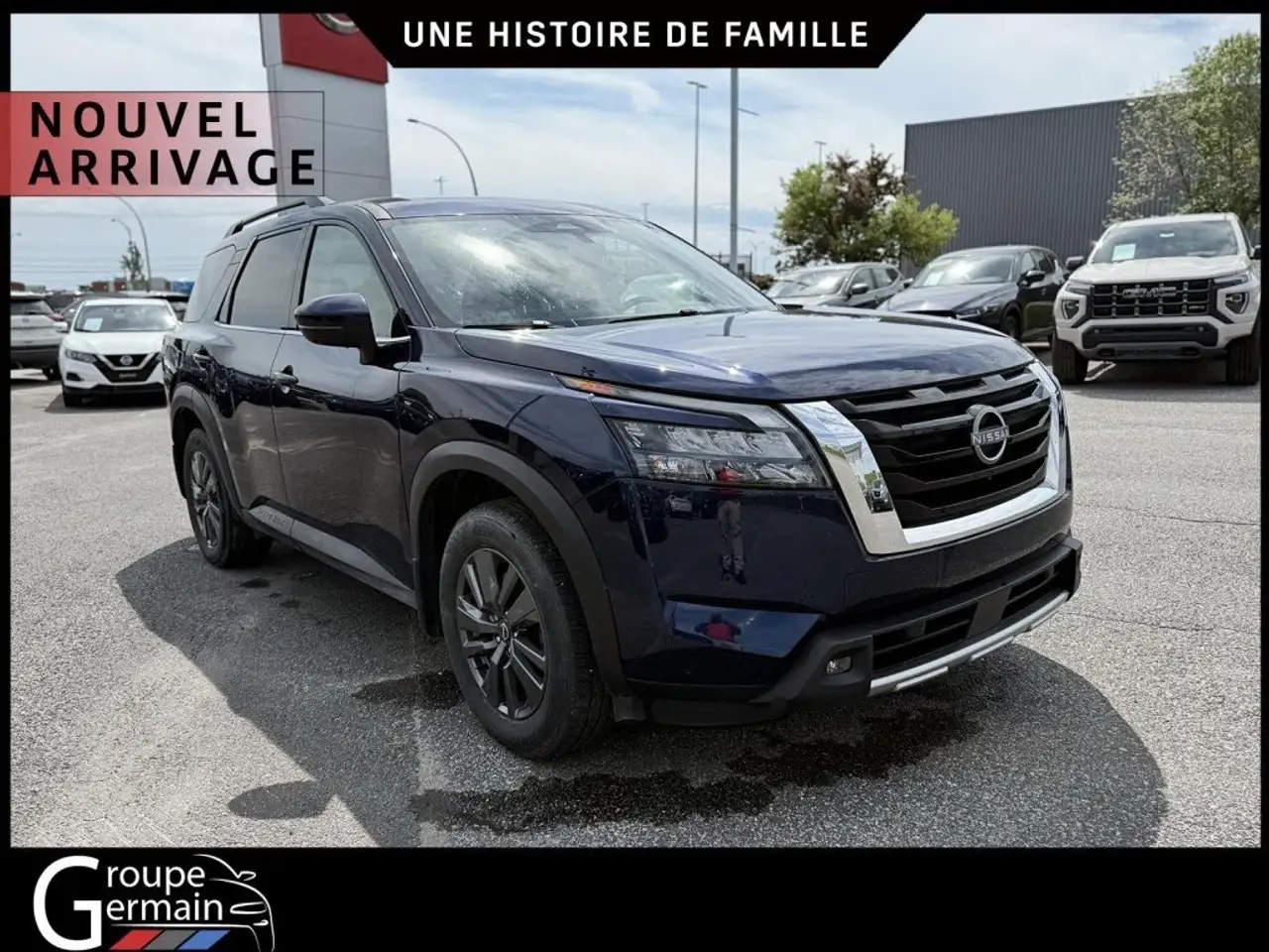 Nissan Pathfinder снимка Nissan Pathfinder