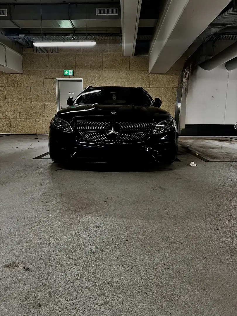 Mercedes-Benz E 53 AMG E 53 AMG 4Matic+ (213.261) Blau - 1