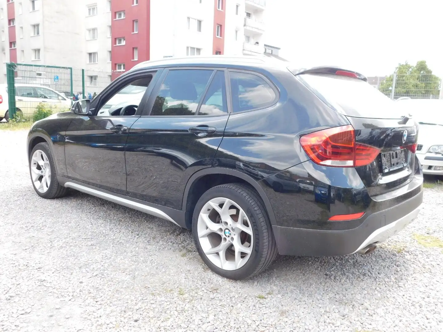 BMW X1 Baureihe X1 18 d xDrive Zwart - 2