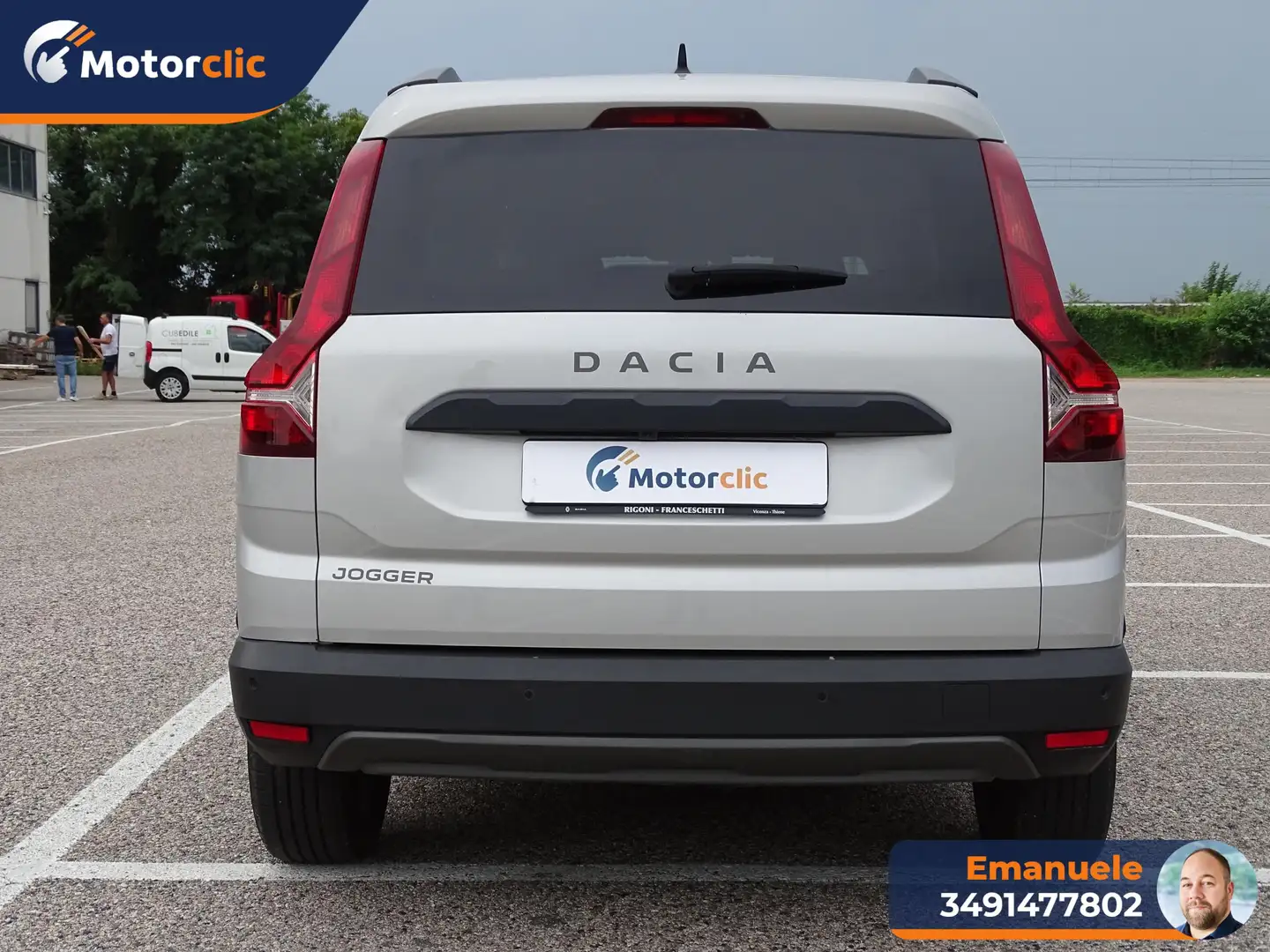 Dacia Jogger 1.0 tce Extreme UP Gpl 100cv 7p.ti Grau - 2
