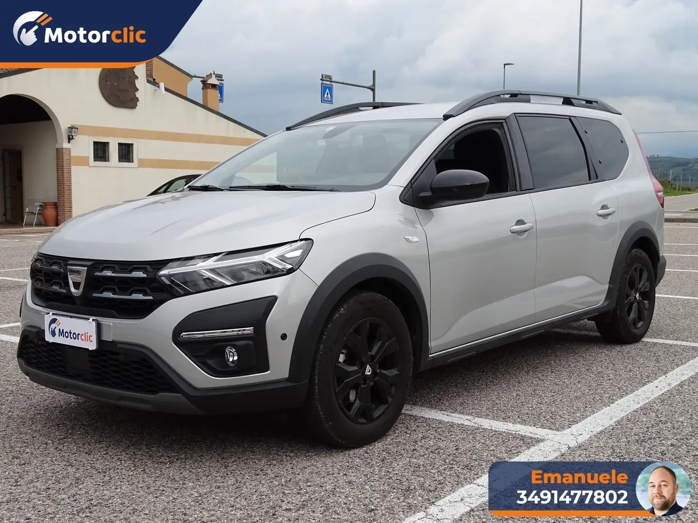Dacia Jogger 1.0 tce Extreme UP Gpl 100cv 7p.ti Grau - 1