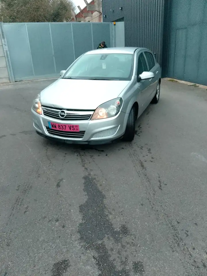 Opel Astra AFFAIRES 2.0 16V DTI EXECUTIVE