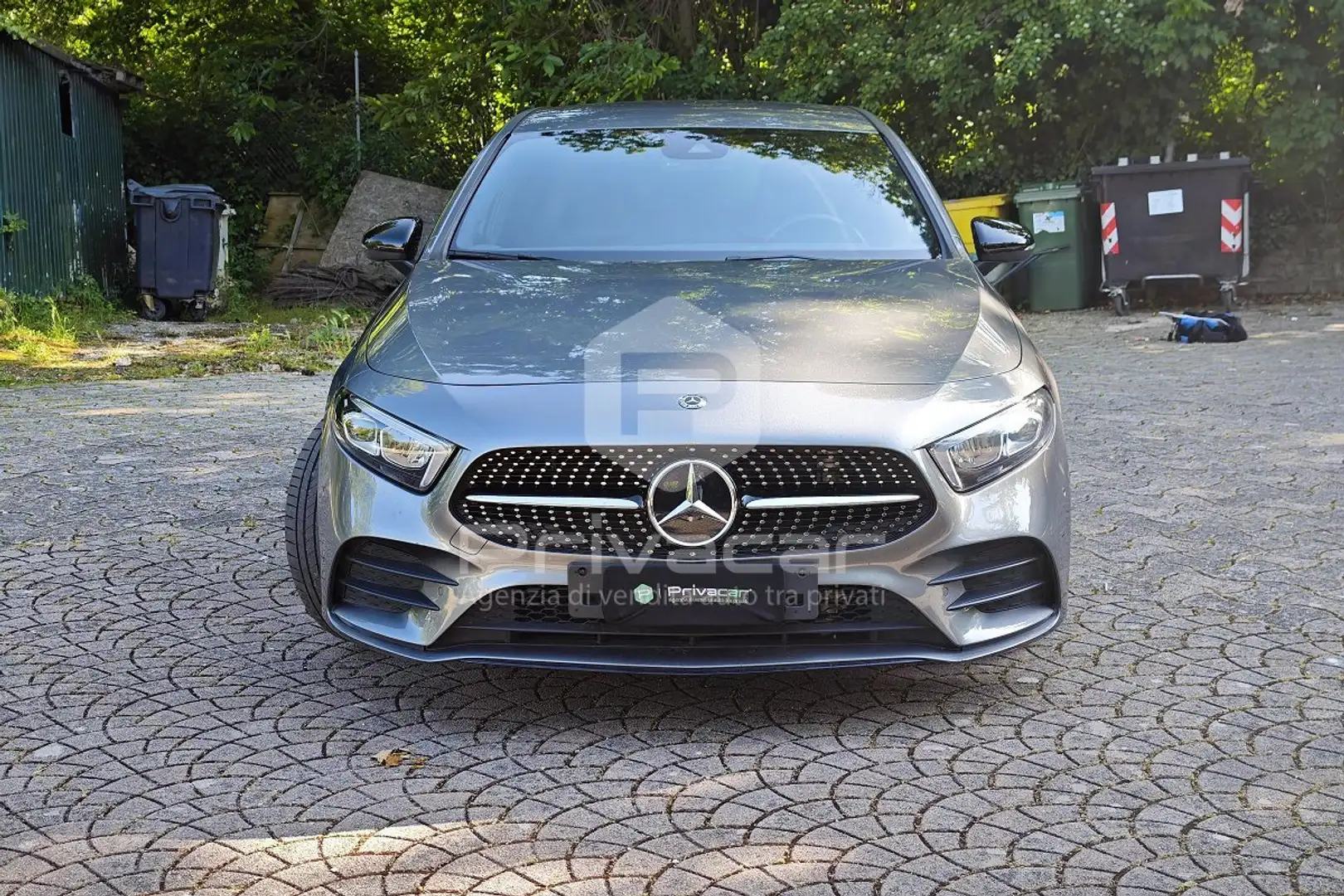 Mercedes-Benz A 220 A 220 d Automatic Premium Plateado - 2