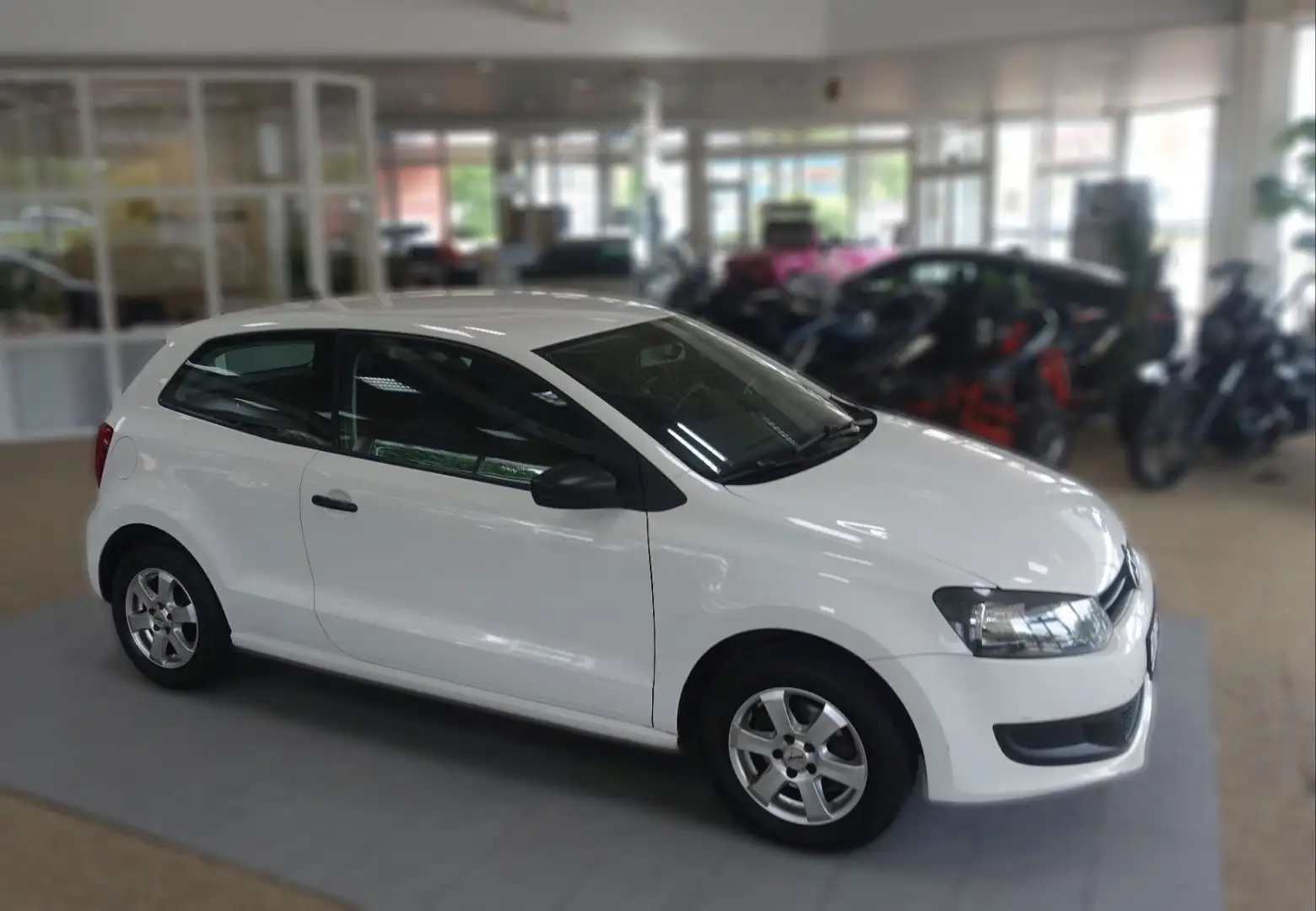 Volkswagen Polo V Trendline Weiß - 2