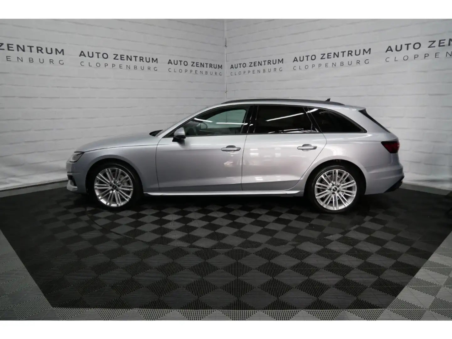 Audi A4 40 TDI q advanced LED+Navi+Virtual+B&O+PDC+19'' Silber - 2