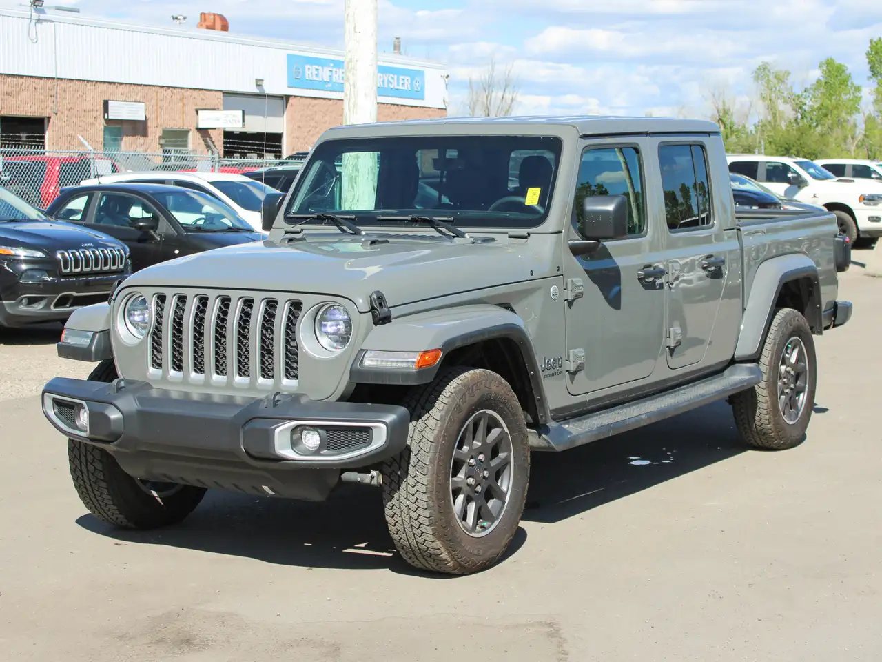 Jeep Gladiator photo Jeep Gladiator