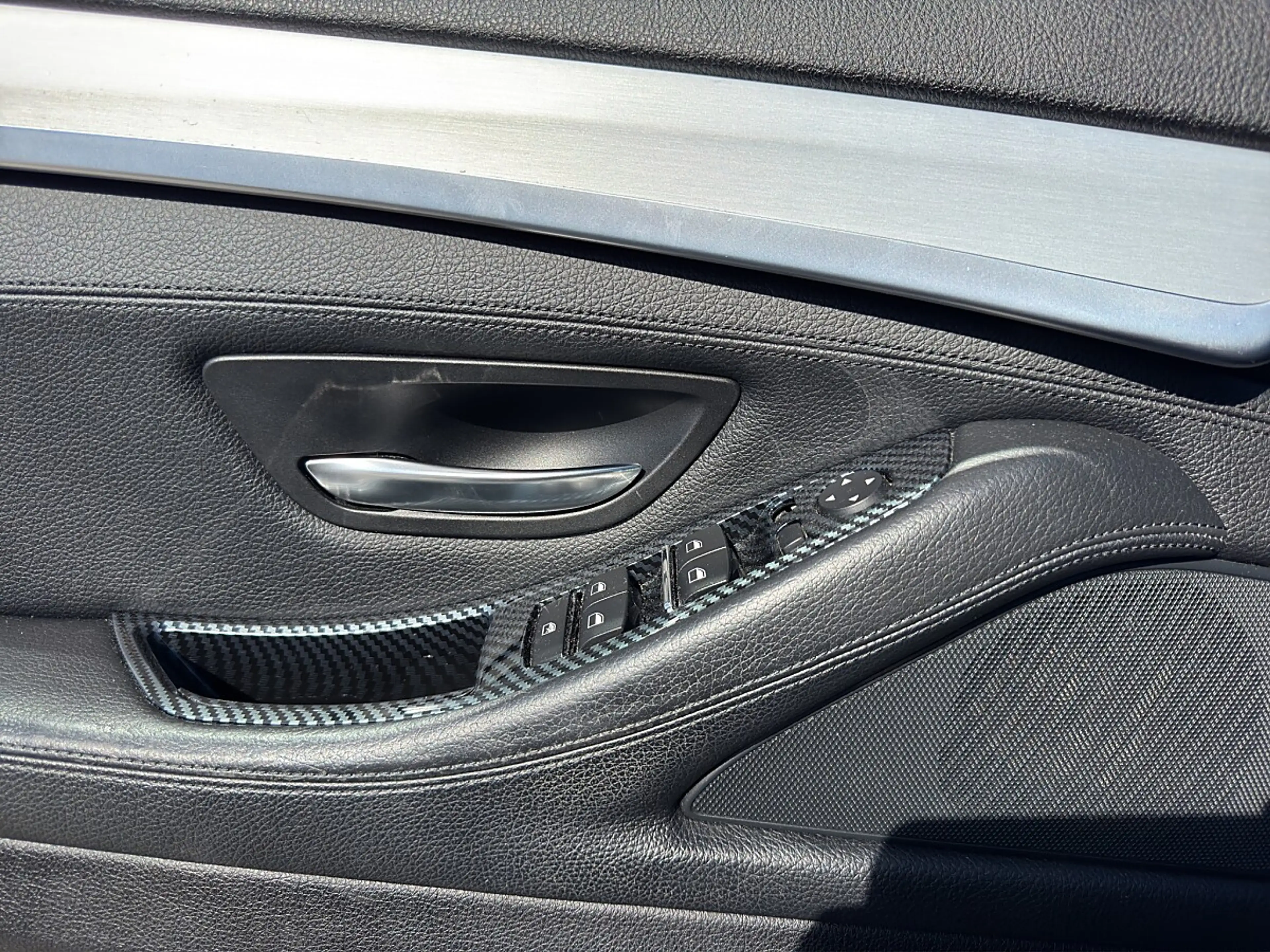 BMW 525 d — photo 12