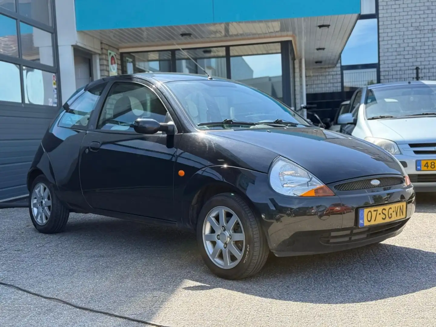 Ford Ka/Ka+ 1.3 Ka des Bouvrie Zwart - 2