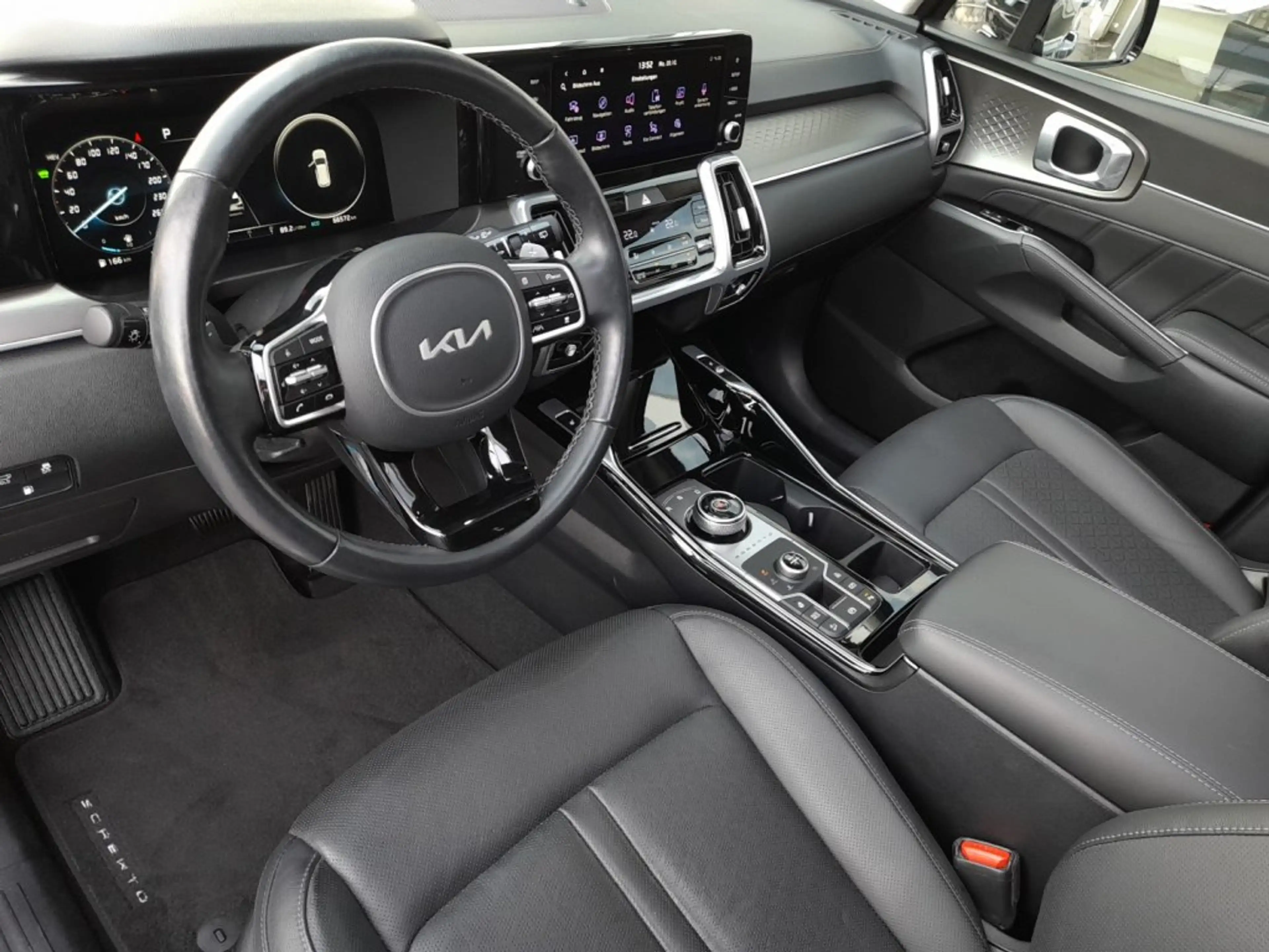 Kia Sorento DESIGN 4x4 PHEV Aut. *7 SITZE / SKY / VOLL LED & FLA  / NAVI / KAMERA / E-SITZE & MEMORY / BOSE* — photo 10