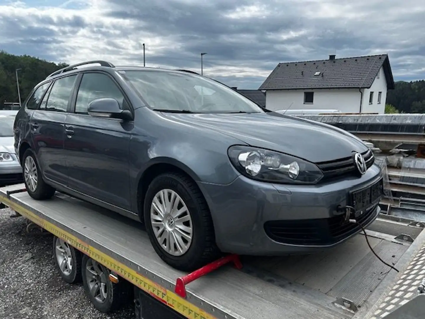 Volkswagen Golf Variant Trendline BlueMotion Szürke - 2