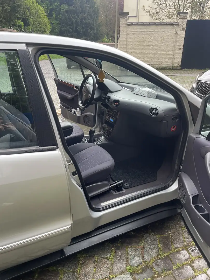 Mercedes-Benz A 140 Elegance - 2