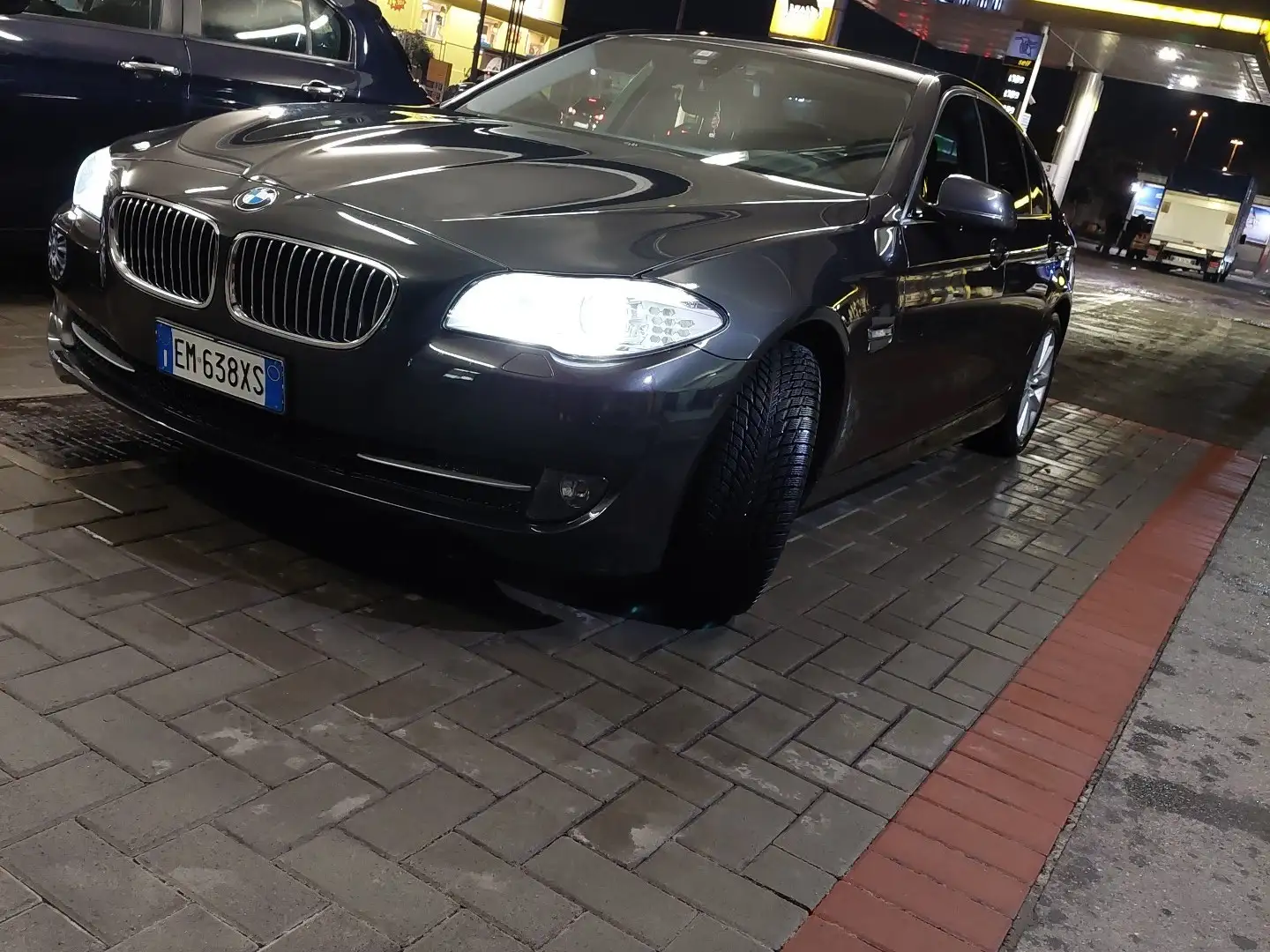 BMW 520 520d Luxury 184cv E6 Nero - 2