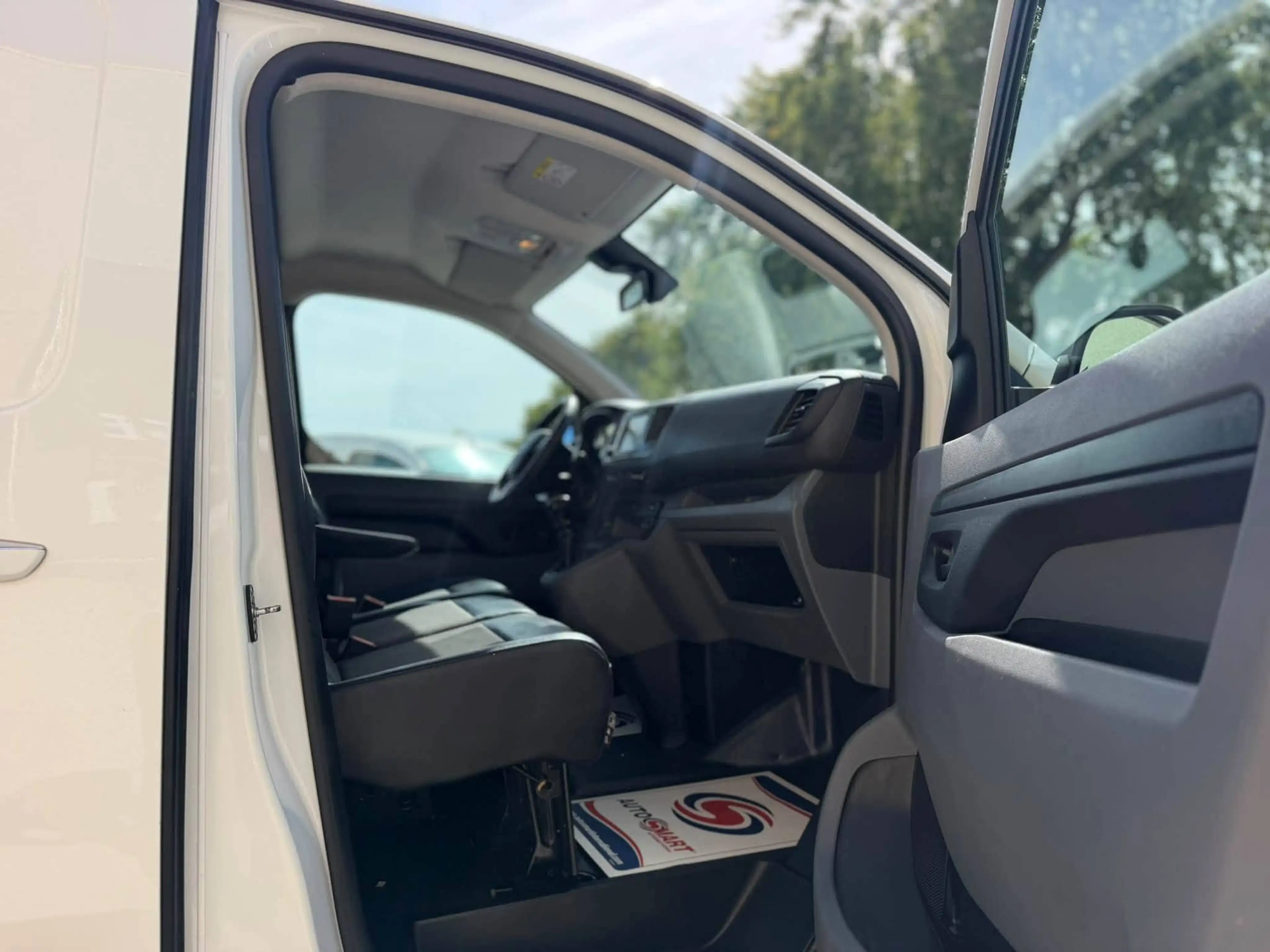 Opel Vivaro 2.0 TD L3H1 BInj. Innovation S/S (EU6.2) — photo 11