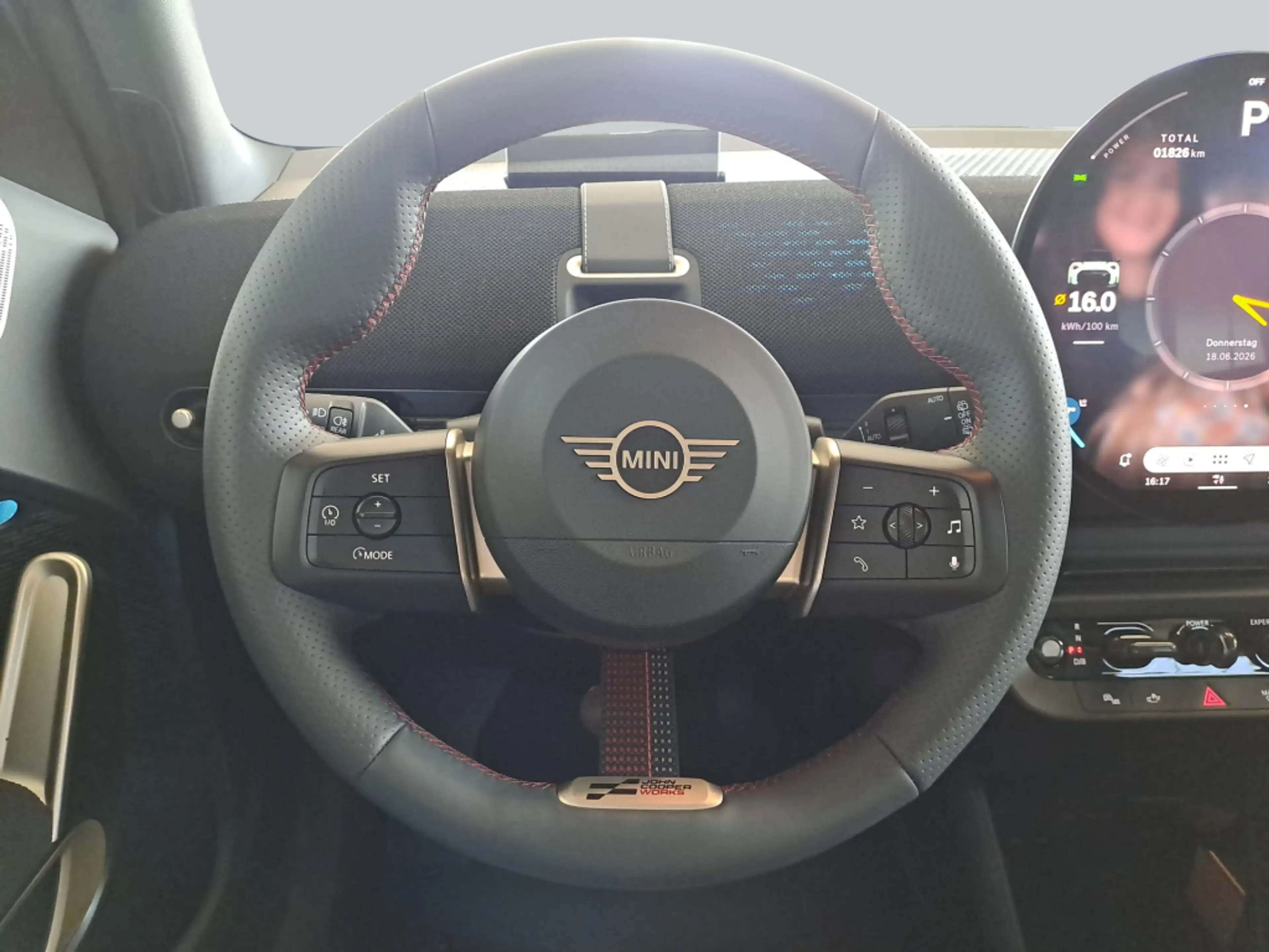MINI Aceman Aceman SE John Cooper Works Trim — photo 17
