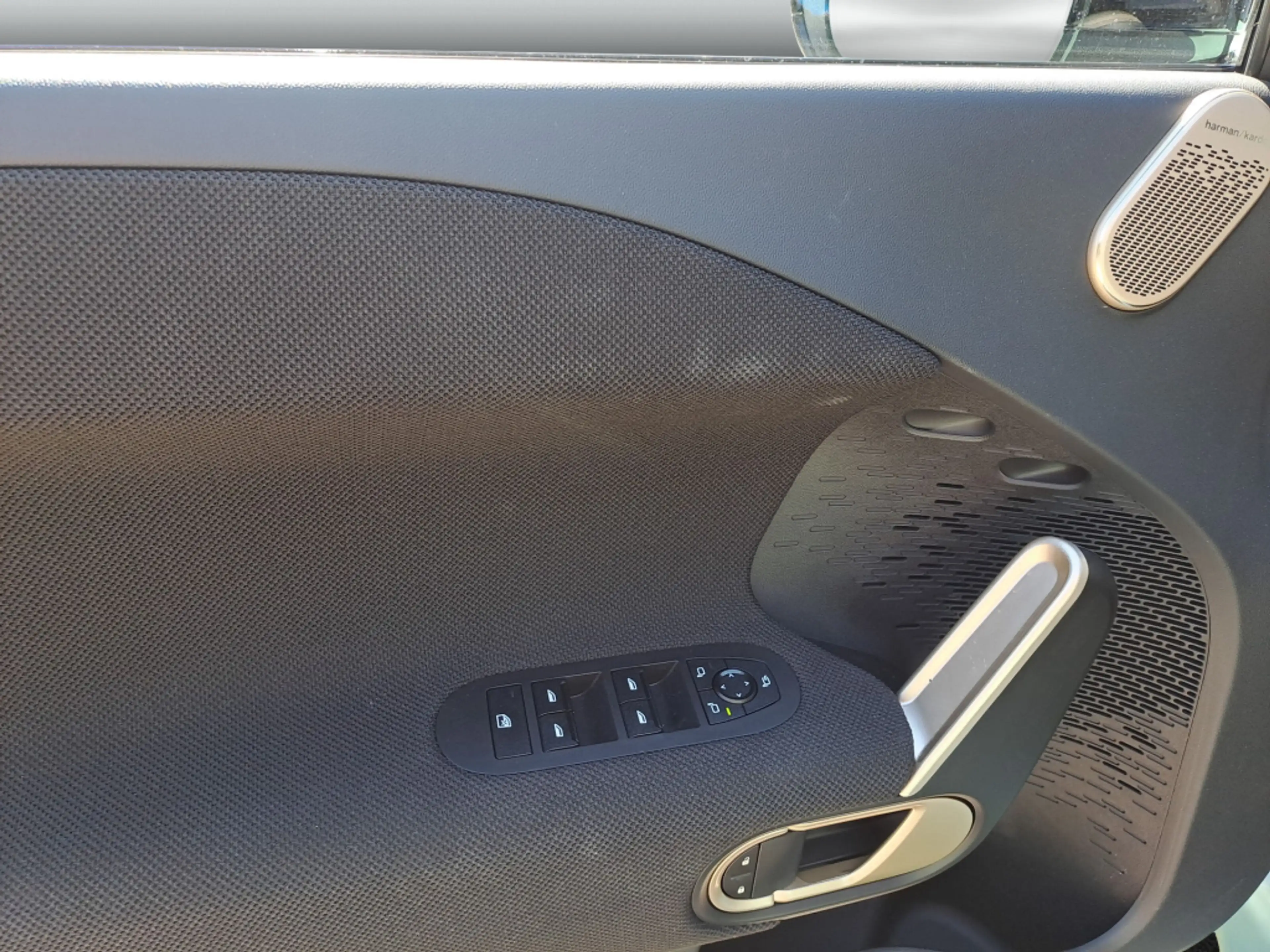 MINI Aceman Aceman SE John Cooper Works Trim — photo 20