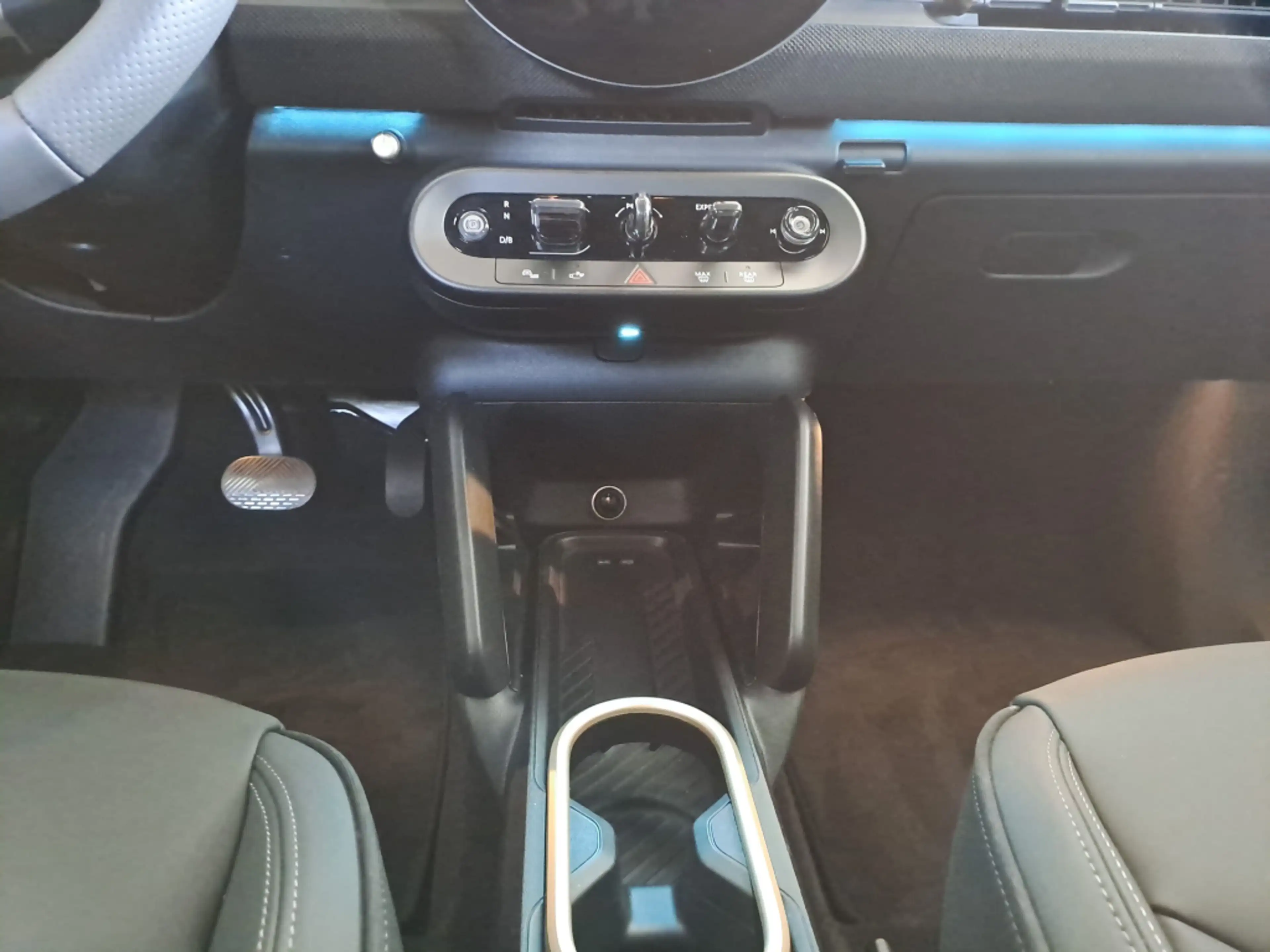 MINI Aceman Aceman SE John Cooper Works Trim — photo 15