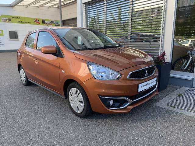 Imagine Mitsubishi Space Star Edition 100 1.0 MIVEC 5-Gang