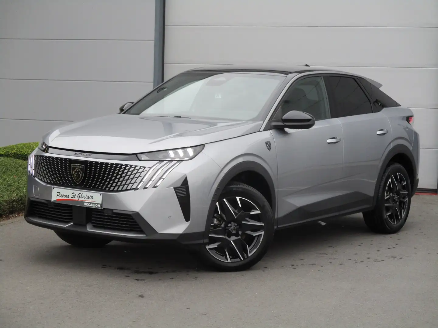 Peugeot 3008 Peugeot 3008 Hybrid 145 e-DSC6 GT Gris - 1