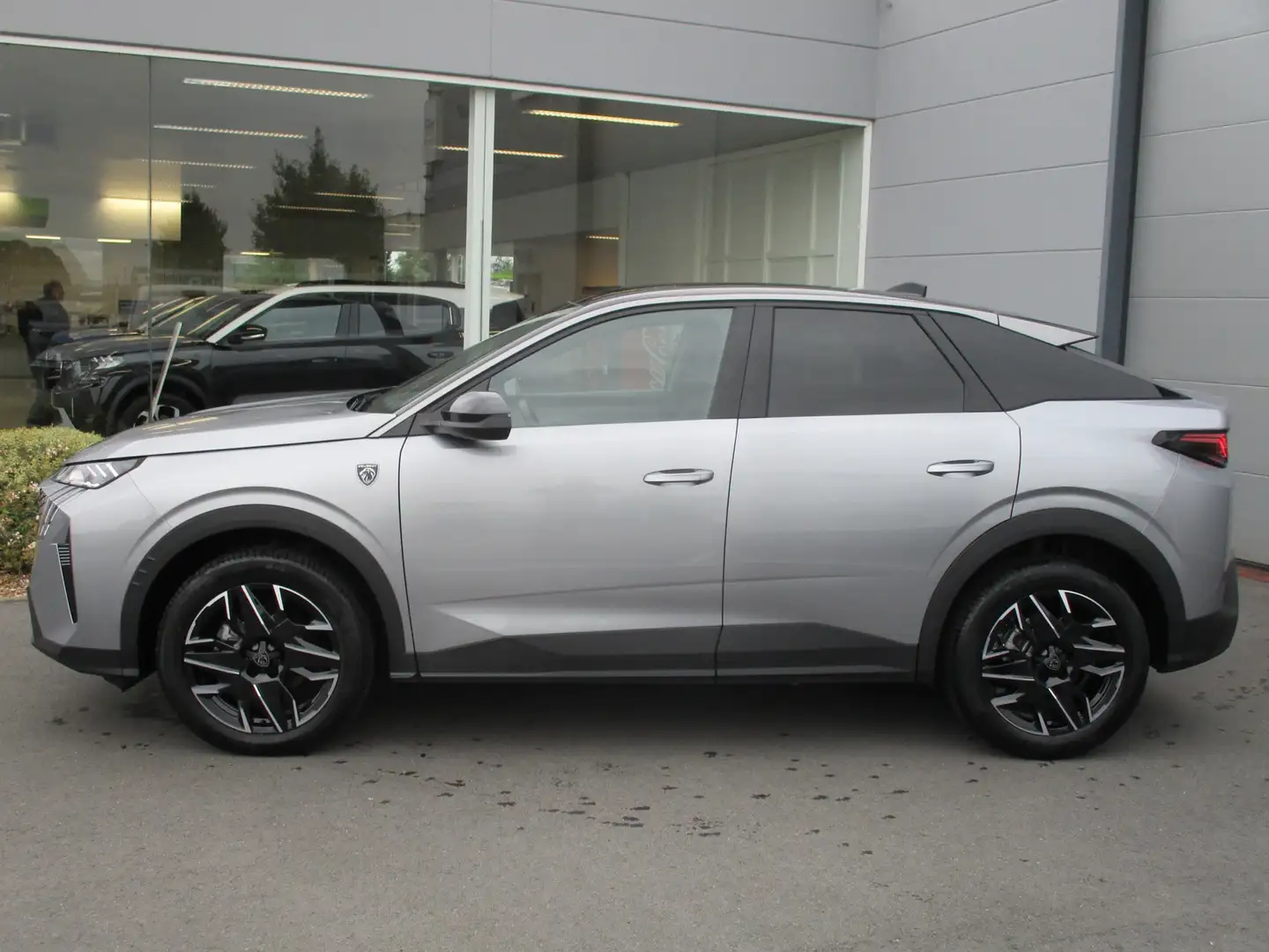 Peugeot 3008 Peugeot 3008 Hybrid 145 e-DSC6 GT Gris - 2