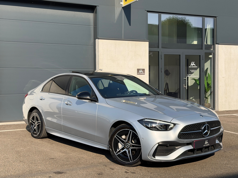 Mercedes-Benz C 300 e AMG hybride Full Options *Toit Pano/ Caméra 360/ LED* Garantie 12M — photo 2