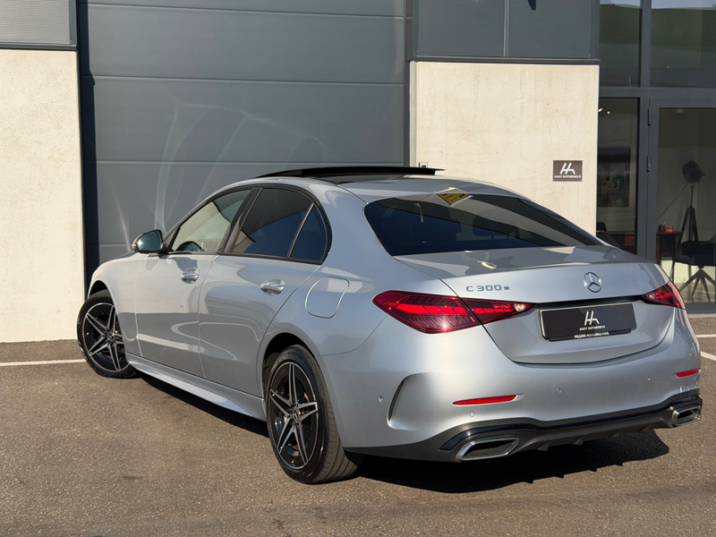 Mercedes-Benz C 300 e AMG hybride Full Options *Toit Pano/ Caméra 360/ LED* Garantie 12M — photo 3