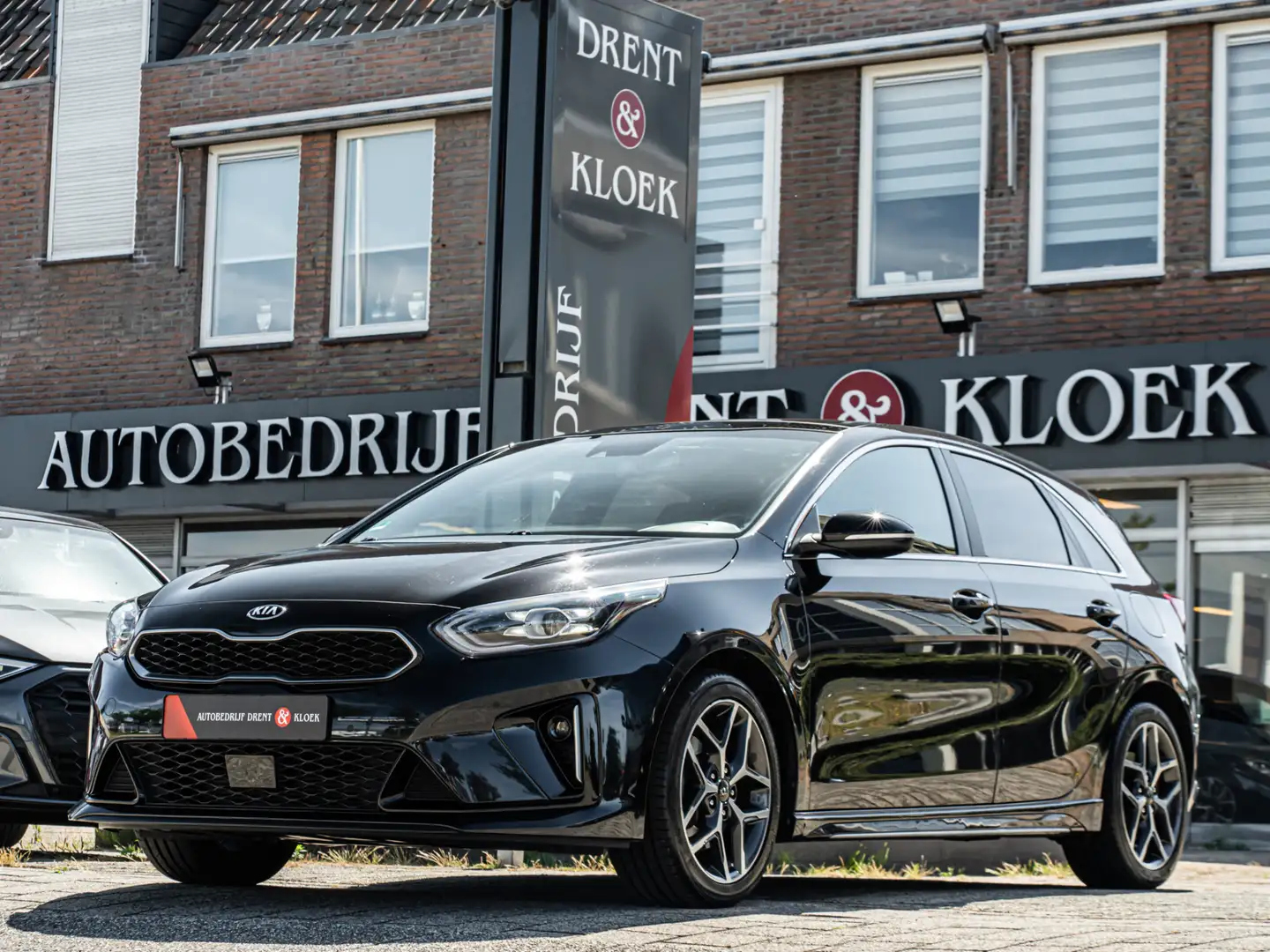 Kia Ceed / cee'd 1.4 T-GDi GT-Line ORG NL PANO STOEL EN STUURW VERW Zwart - 1