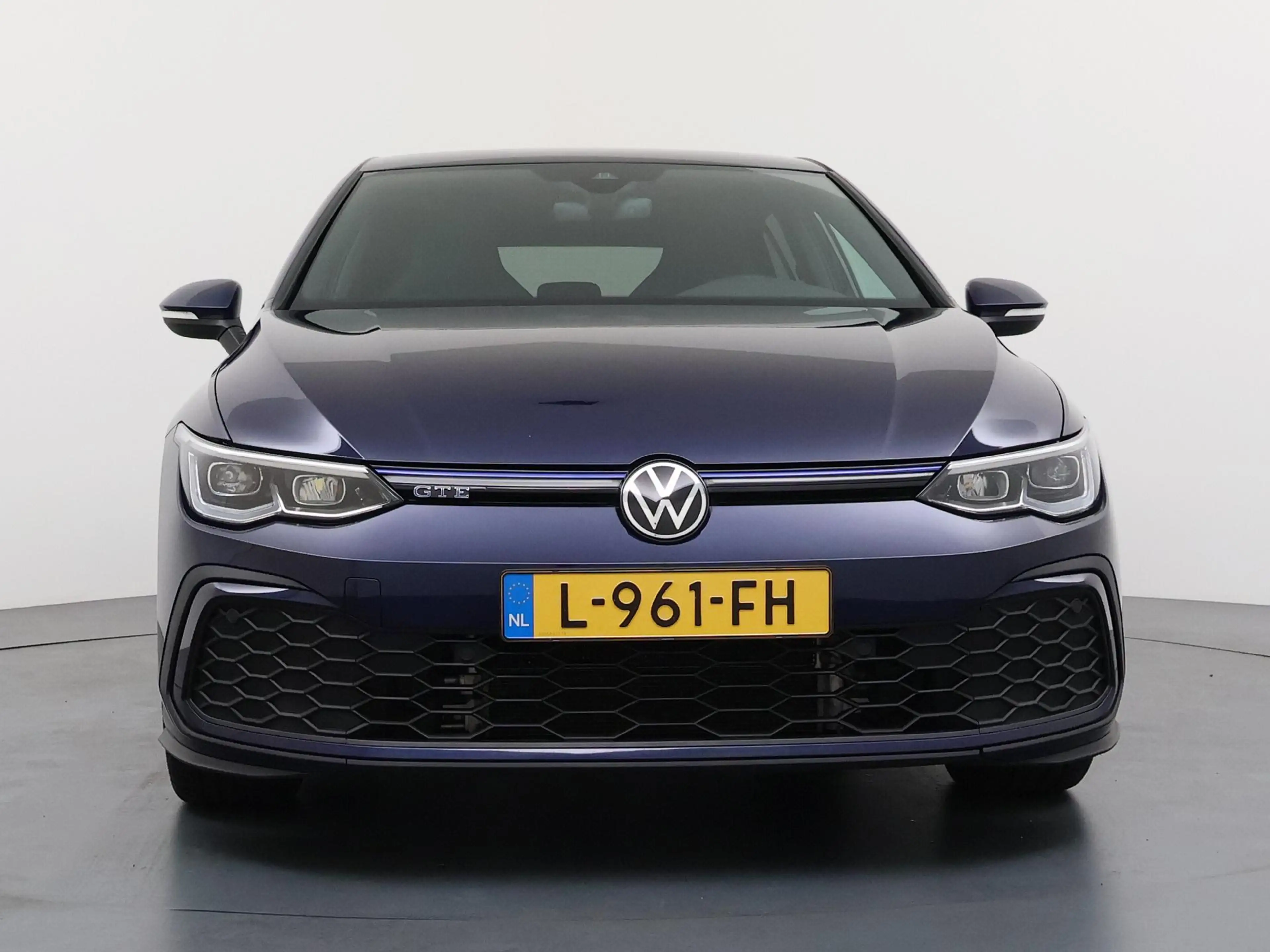 Volkswagen Golf GTE 1.4 eHybrid | Adapt. Cruise | Keyless Entry | Navi — photo 8