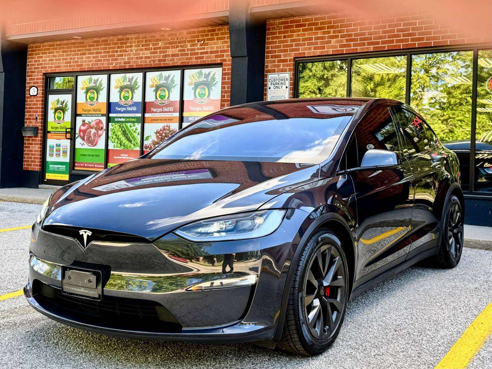 2024 Tesla Model X Plaid | HW4 | 6 Passenger