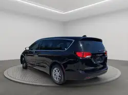 Chrysler Grand Caravan 2027