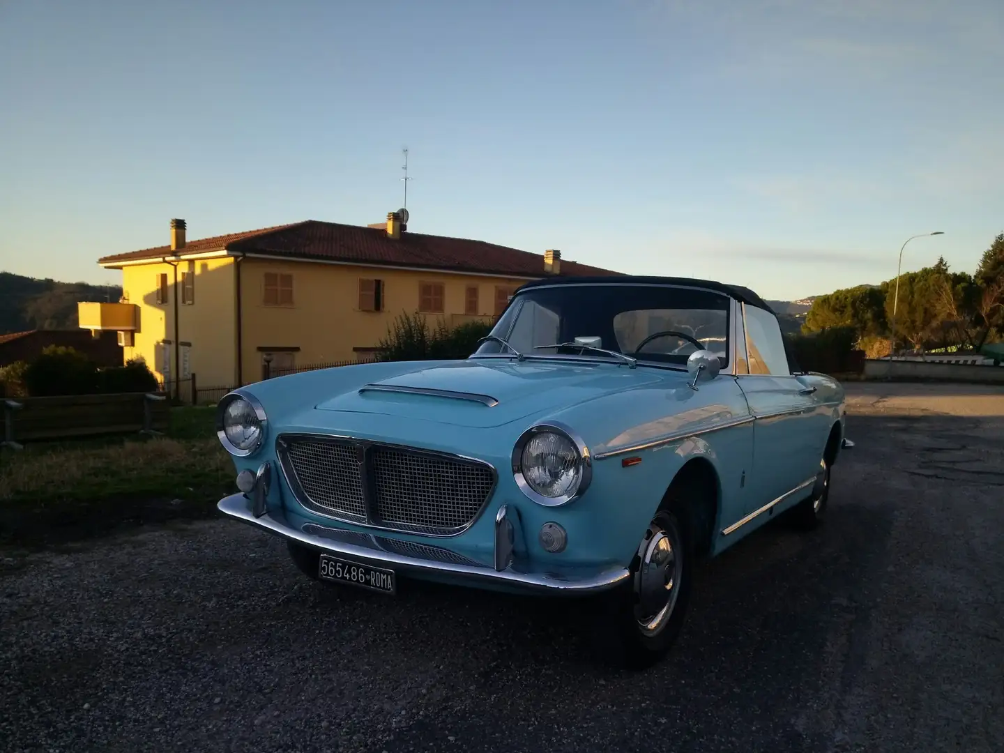 Fiat Spider Europa 1200 spider - 1