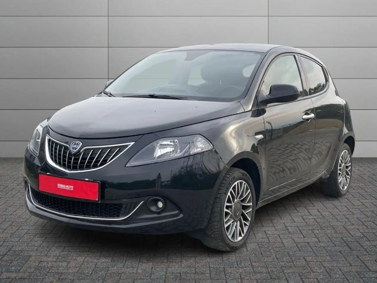 Lancia Ypsilon 2023