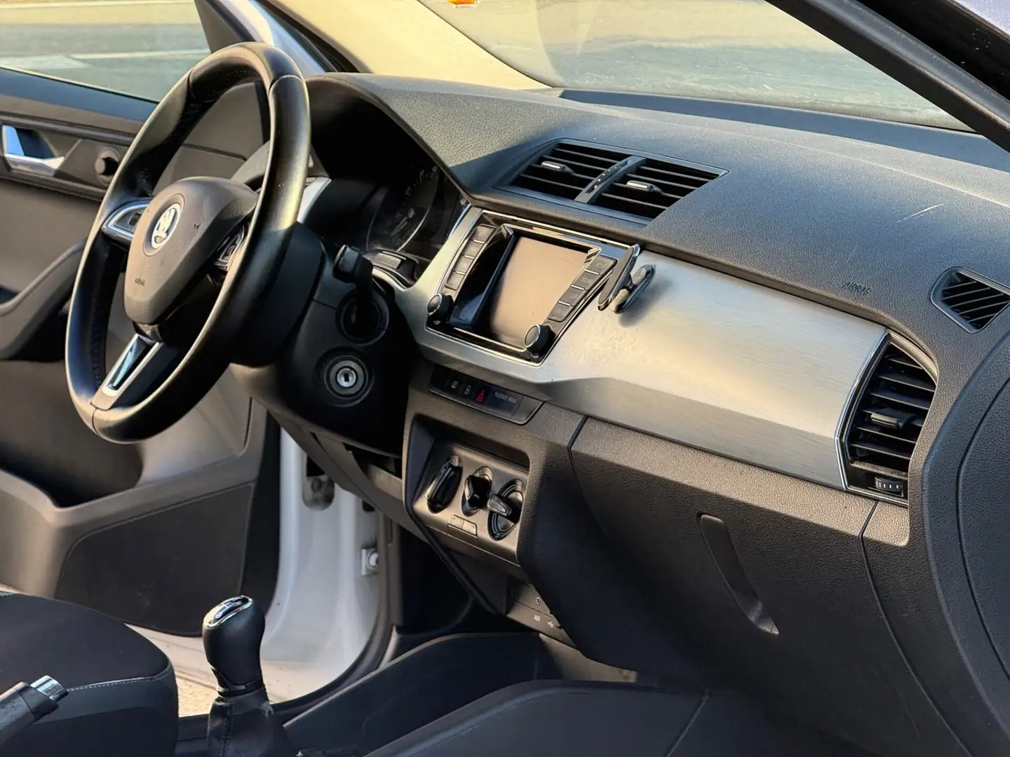 Skoda Fabia Fabia 1.0 MPI 75 CV Ambition Bianco - 2