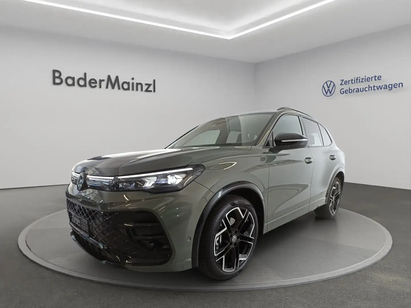 Volkswagen Tiguan 2.0 TDI R Line Matrix Navi Vert - 1
