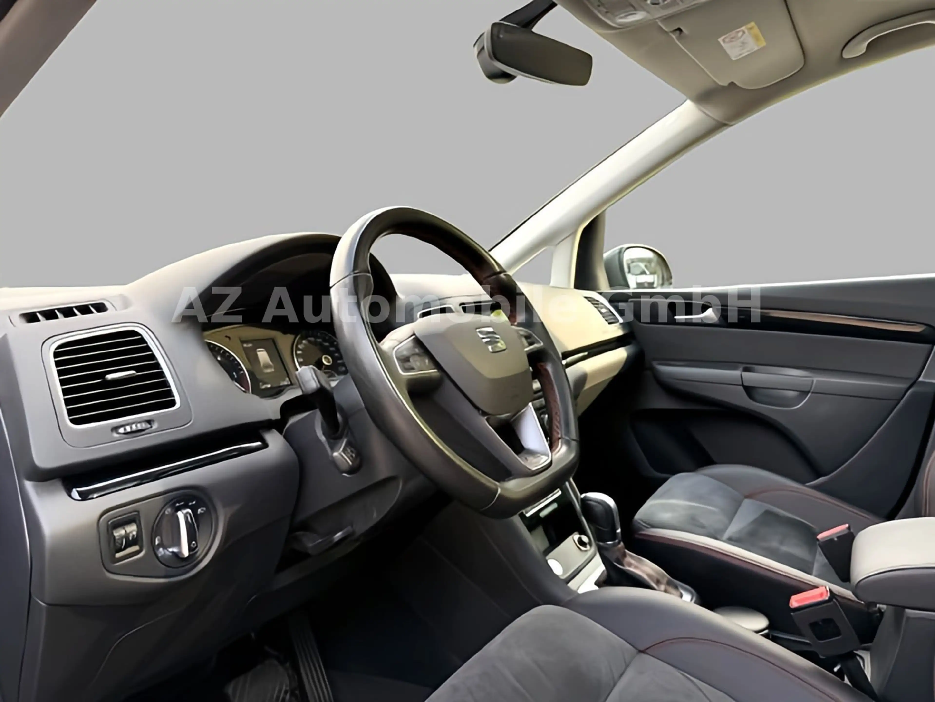 SEAT Alhambra FR-Line2.0TDI DSG/PANO/AHK/LED/GARANTIE — photo 9