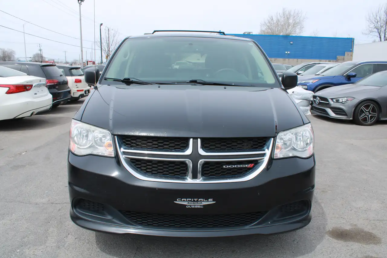 Dodge Grand Caravan снимка Dodge Grand Caravan