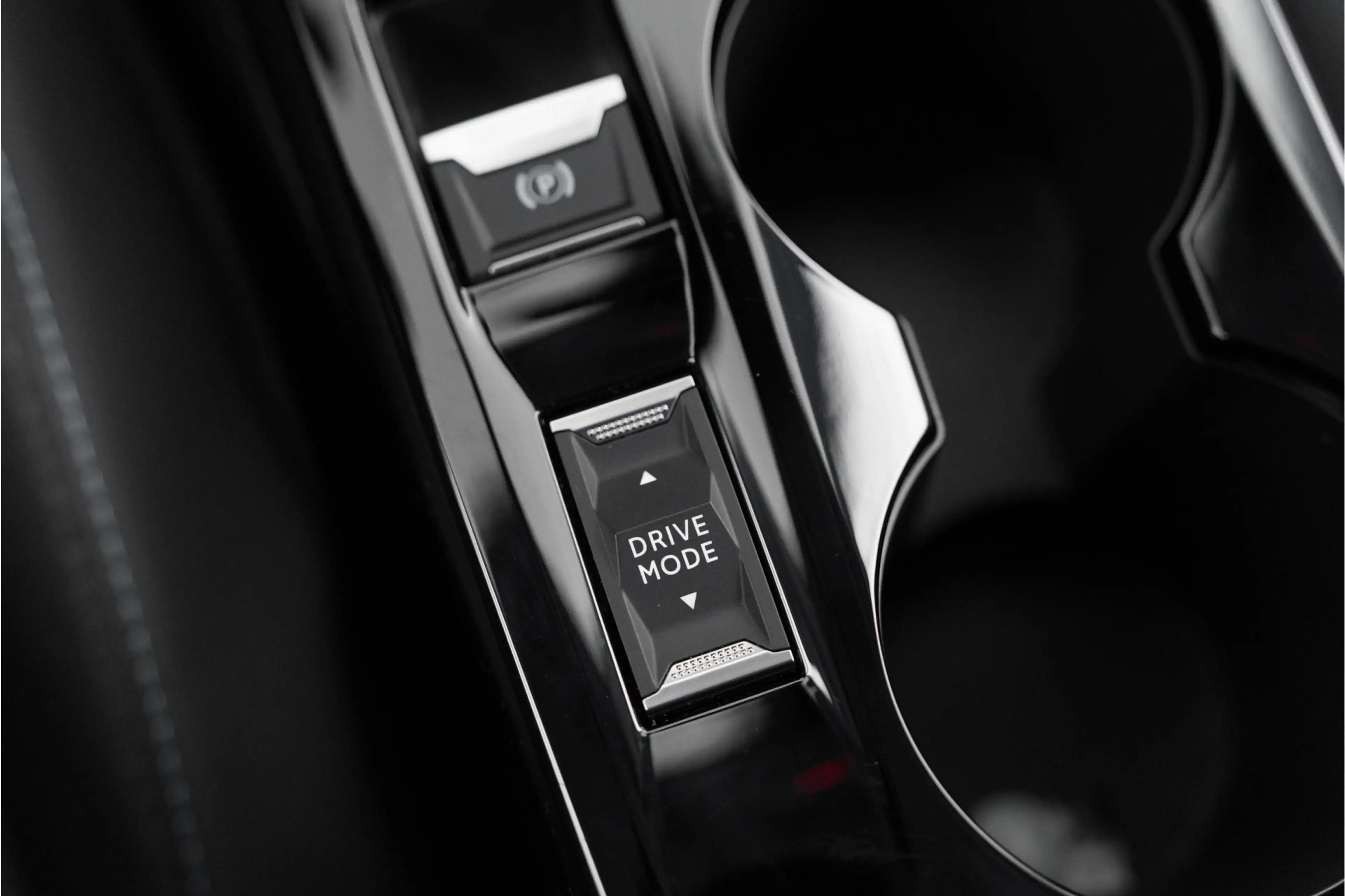 Peugeot e-208 EV Allure 50 kWh| Warmtepomp | 11 kW 3-fase | Came — photo 17