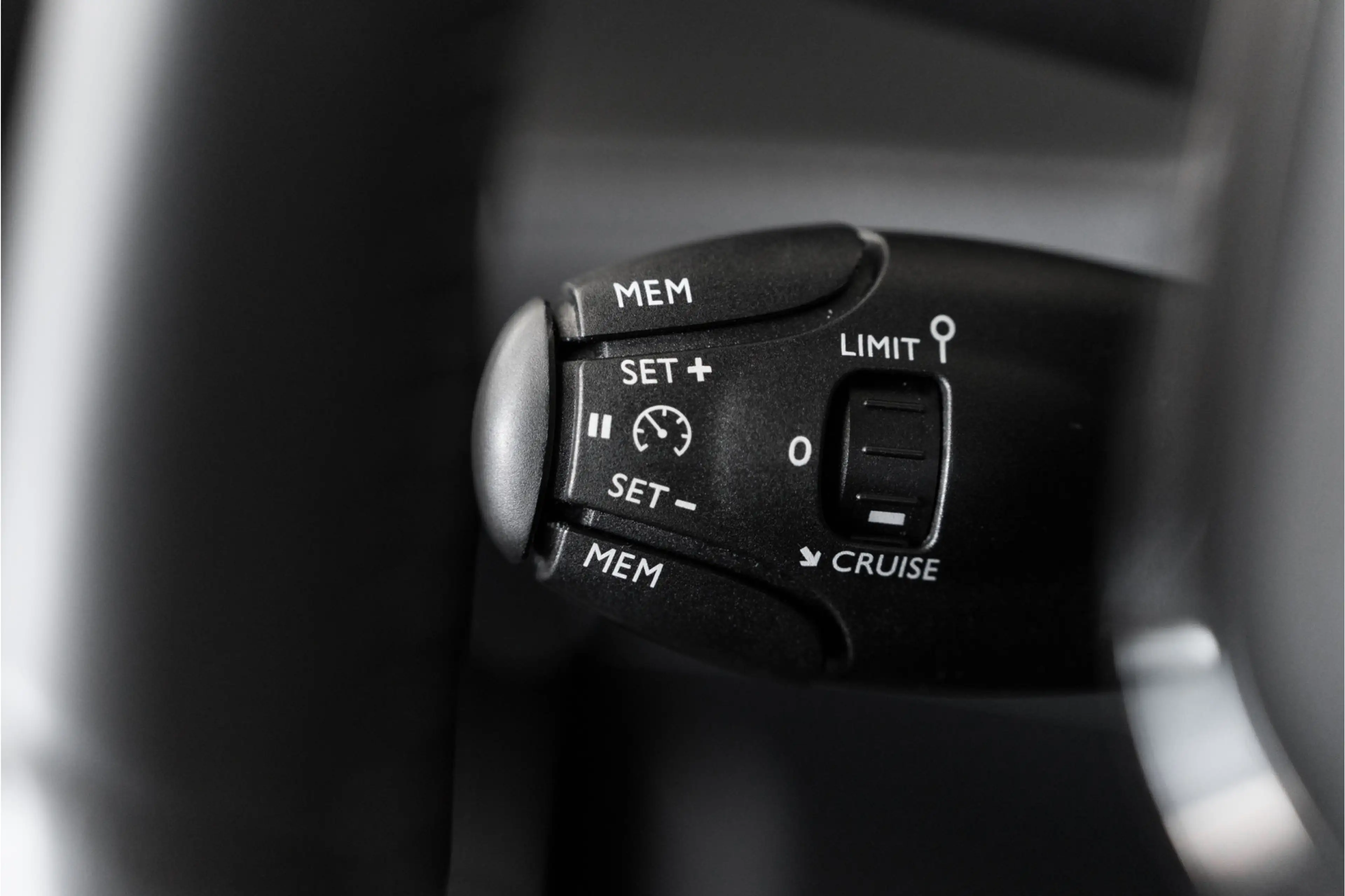 Peugeot e-208 EV Allure 50 kWh| Warmtepomp | 11 kW 3-fase | Came — photo 29