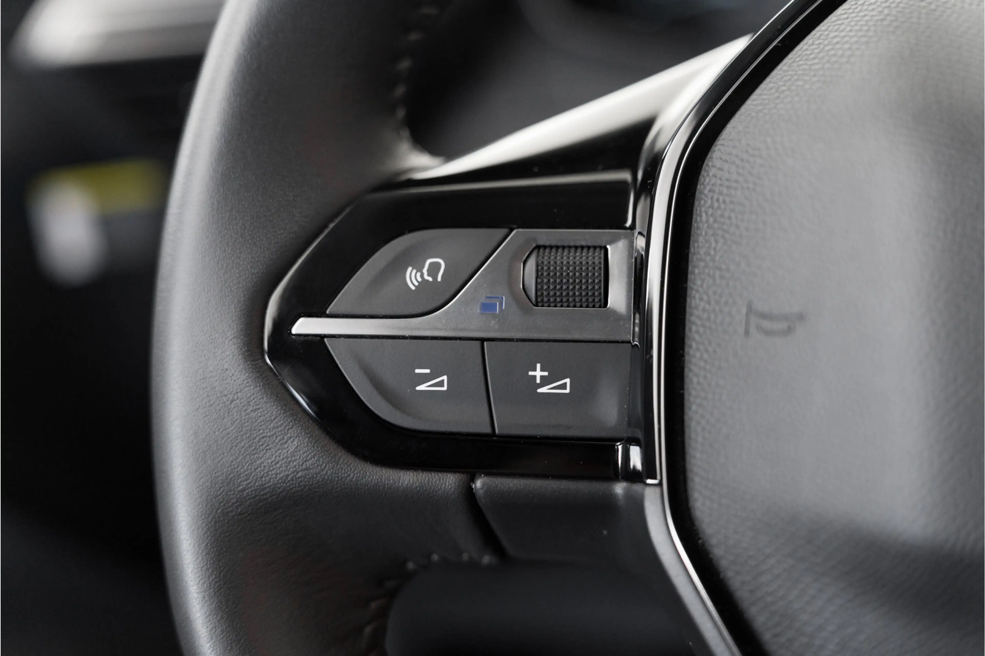 Peugeot e-208 EV Allure 50 kWh| Warmtepomp | 11 kW 3-fase | Came — photo 26