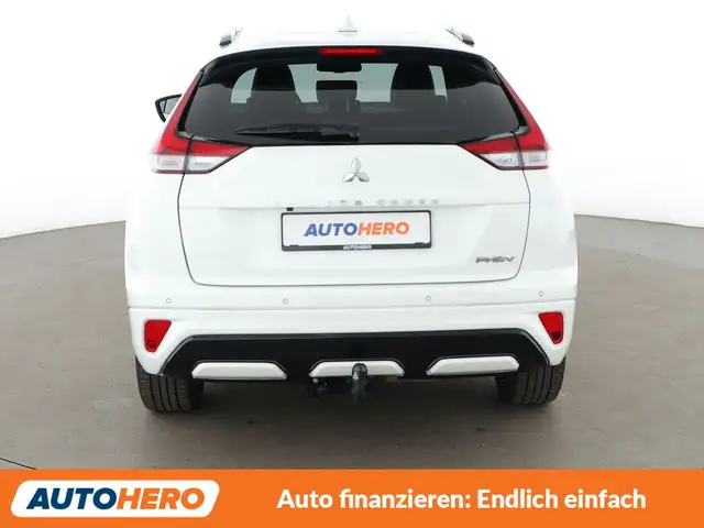 Mitsubishi Eclipse Cross view 5