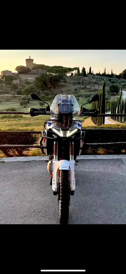 Aprilia Tuareg Evocative Kék - 1