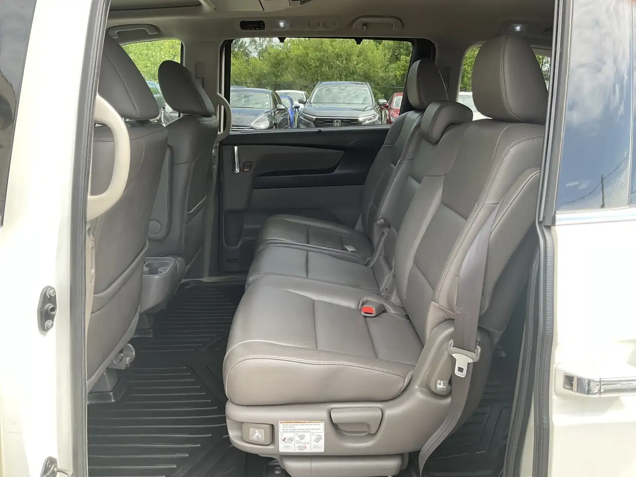 Honda Odyssey photo Honda Odyssey