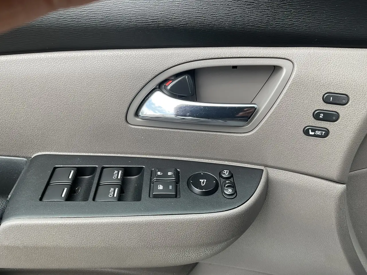 Honda Odyssey photo Honda Odyssey