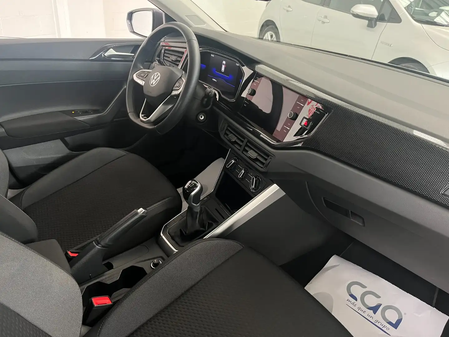 Volkswagen Polo 1.0 TSI Life 70kW Blau - 2