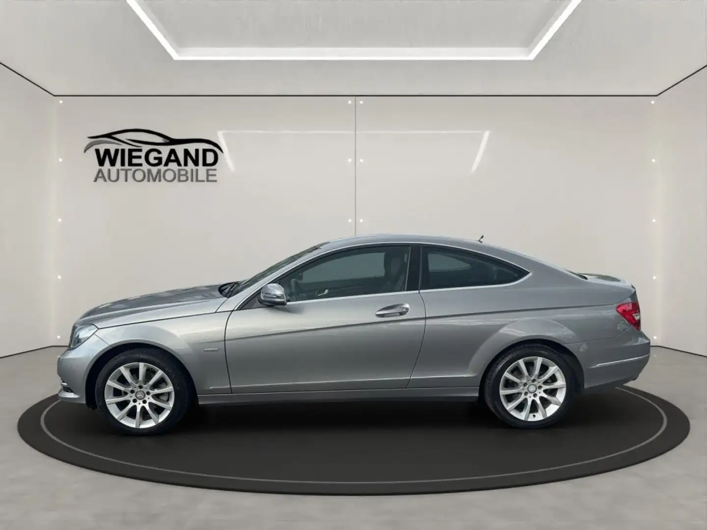 Mercedes-Benz C 180 COUPE+NAVI+METALLIC+PARKTRONIC+STZH+TEMPO. Silver - 2