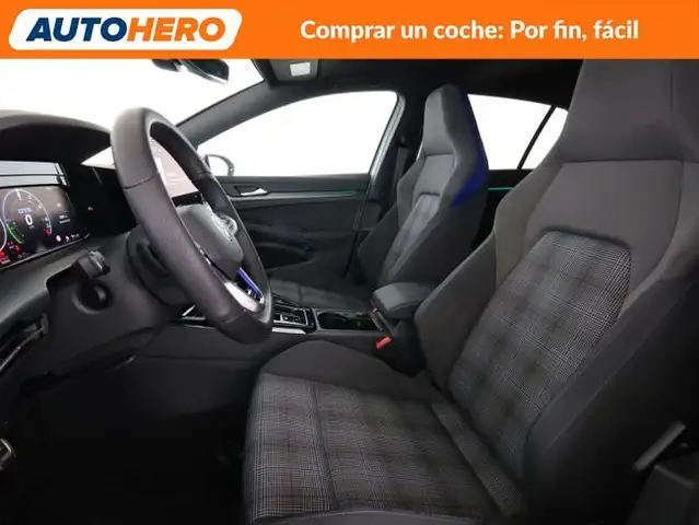 Volkswagen Golf view 11