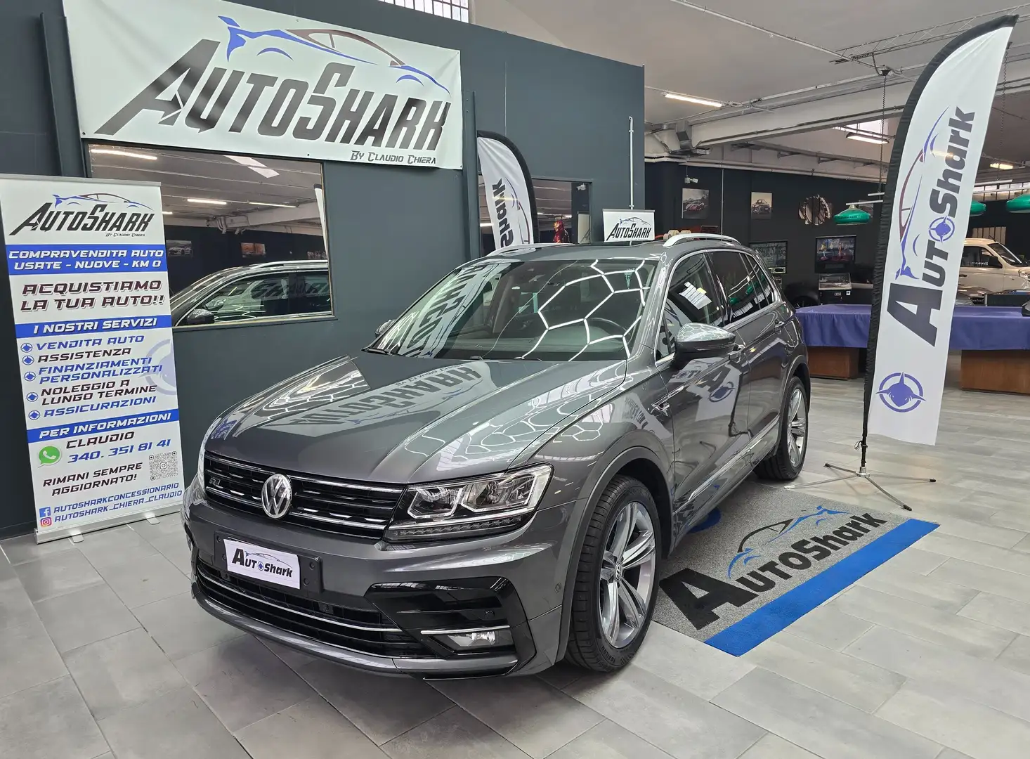 Volkswagen Tiguan Tiguan II 1.4 tsi R-LINE Sport 125cv Gris - 2